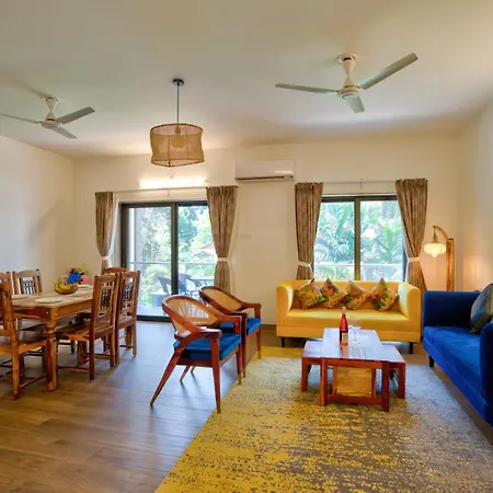 Lavish 2Bhk Apartment With Swimming Pool In Candolim